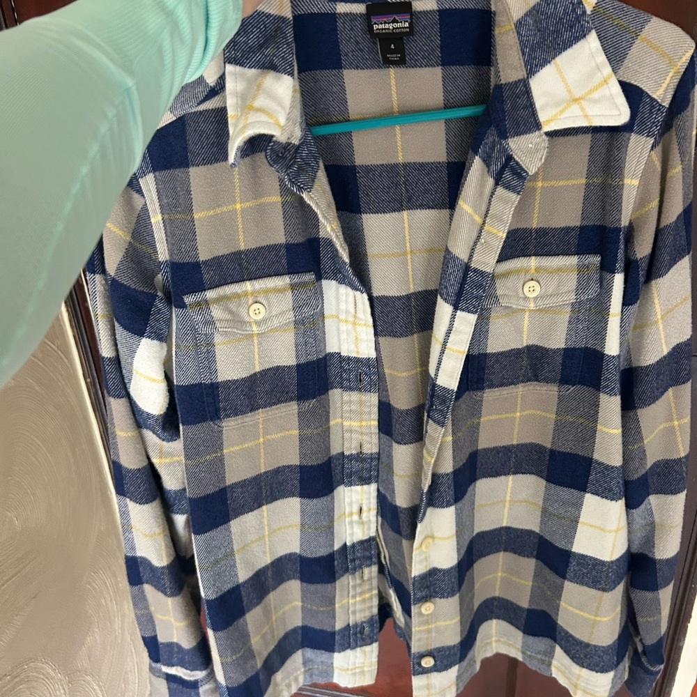 Patagonia Blue and Gray Plaid Shirt